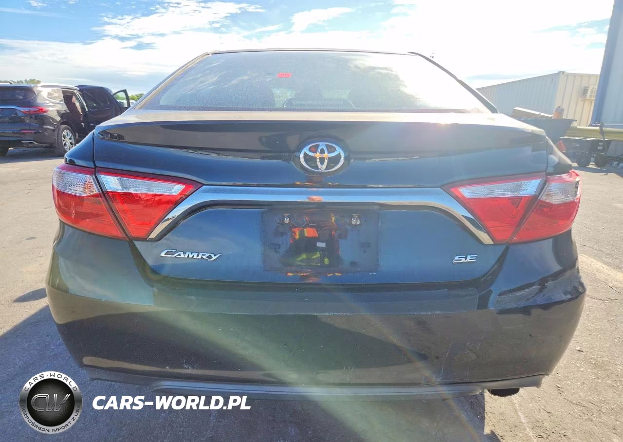 2016 Toyota Camry Le VIN:4T1BF1FK2GU573714 - 6