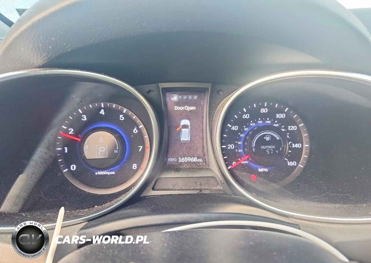 2013 Hyundai Santa Fe Sport 2.0T VIN:5XYZWDLA3DG057875 - 9