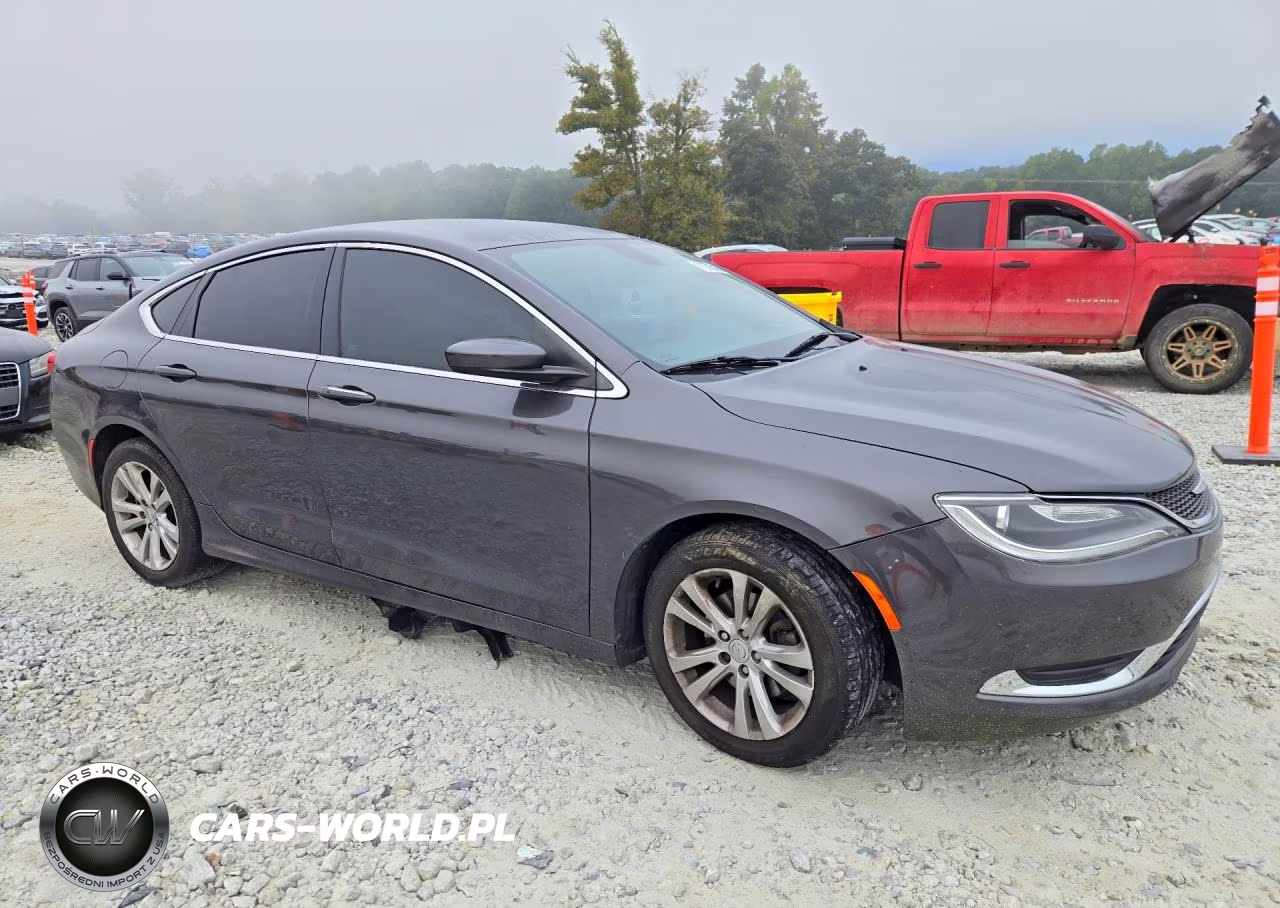 2015 Chrysler 200 Limited VIN:1C3CCCAB0FN699703 - 4