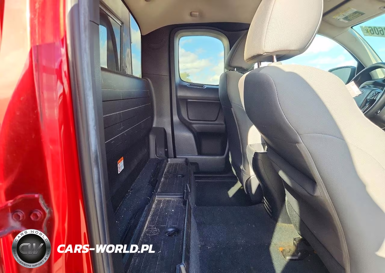 2022 Toyota Tacoma Sr VIN:3TYRX5GN4NT064083 - 10
