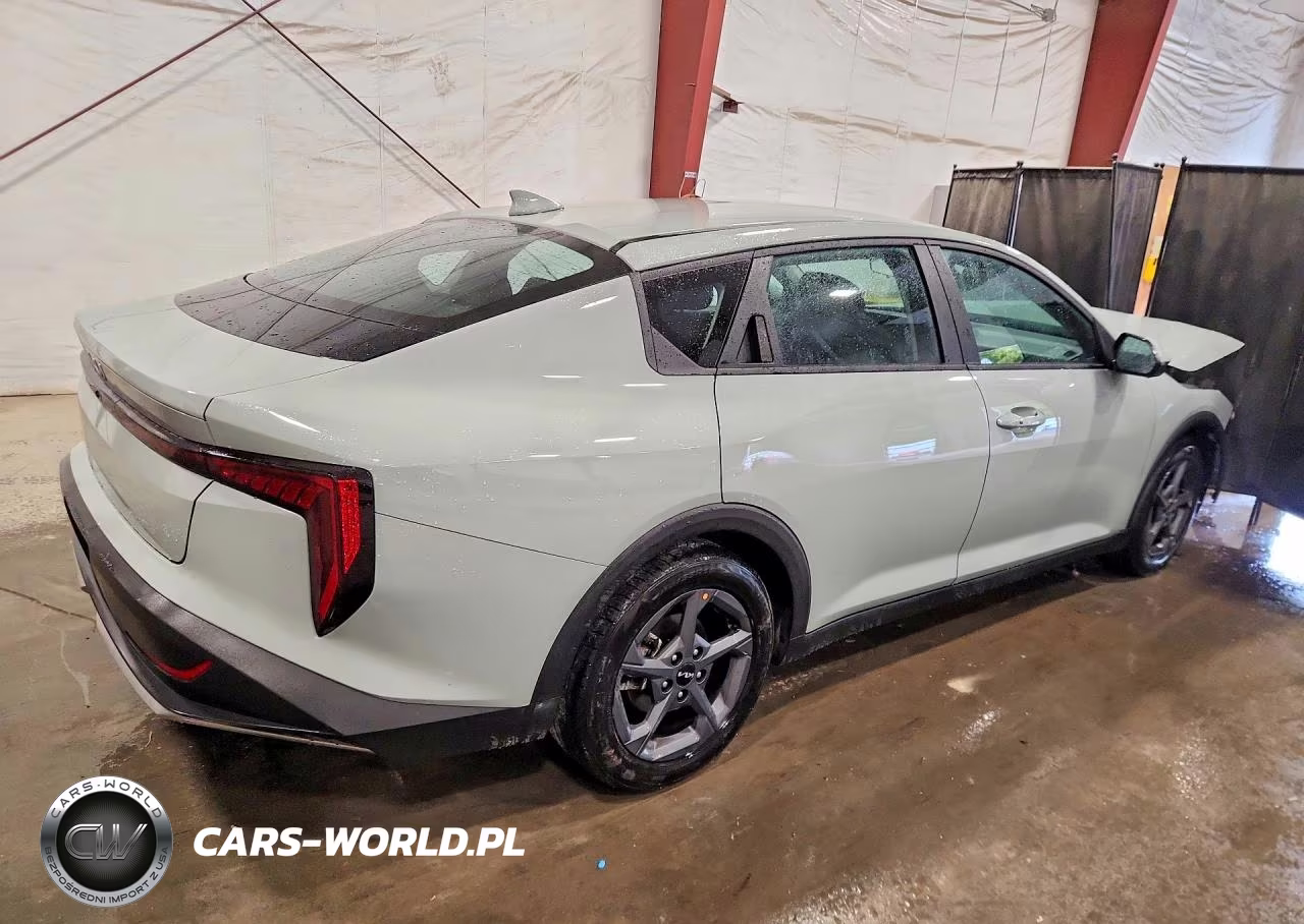 2026 Kia K4 Lxs VIN:3KPFT4DE8TE285461 - 3