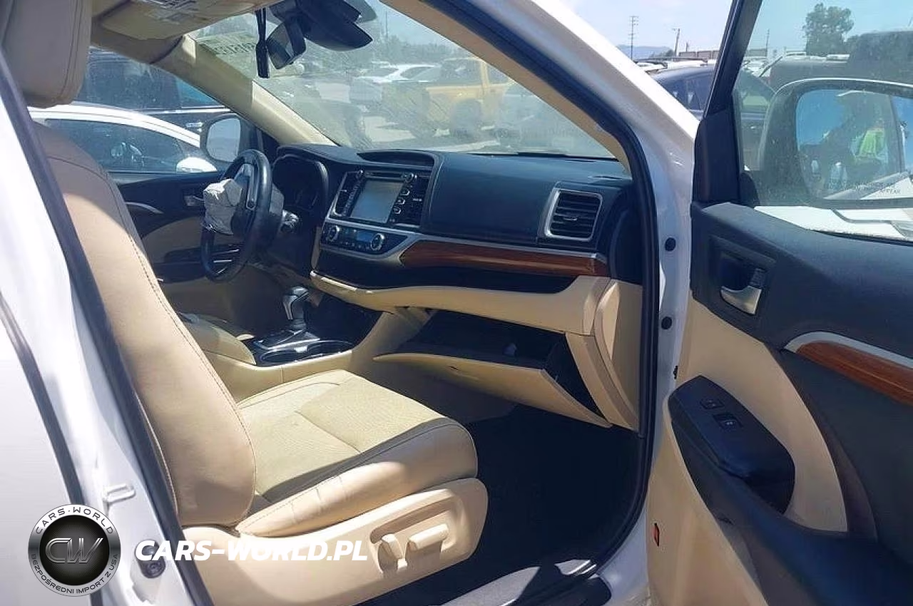 2019 Toyota Highlander Hybrid Limited Platinum VIN:5TDDGRFH0KS059077 - 5