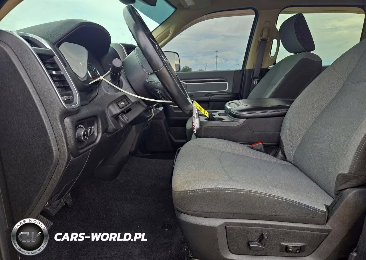 2019 Ram 2500 Big Horn VIN:3C6UR5DJ4KG644808 - 7