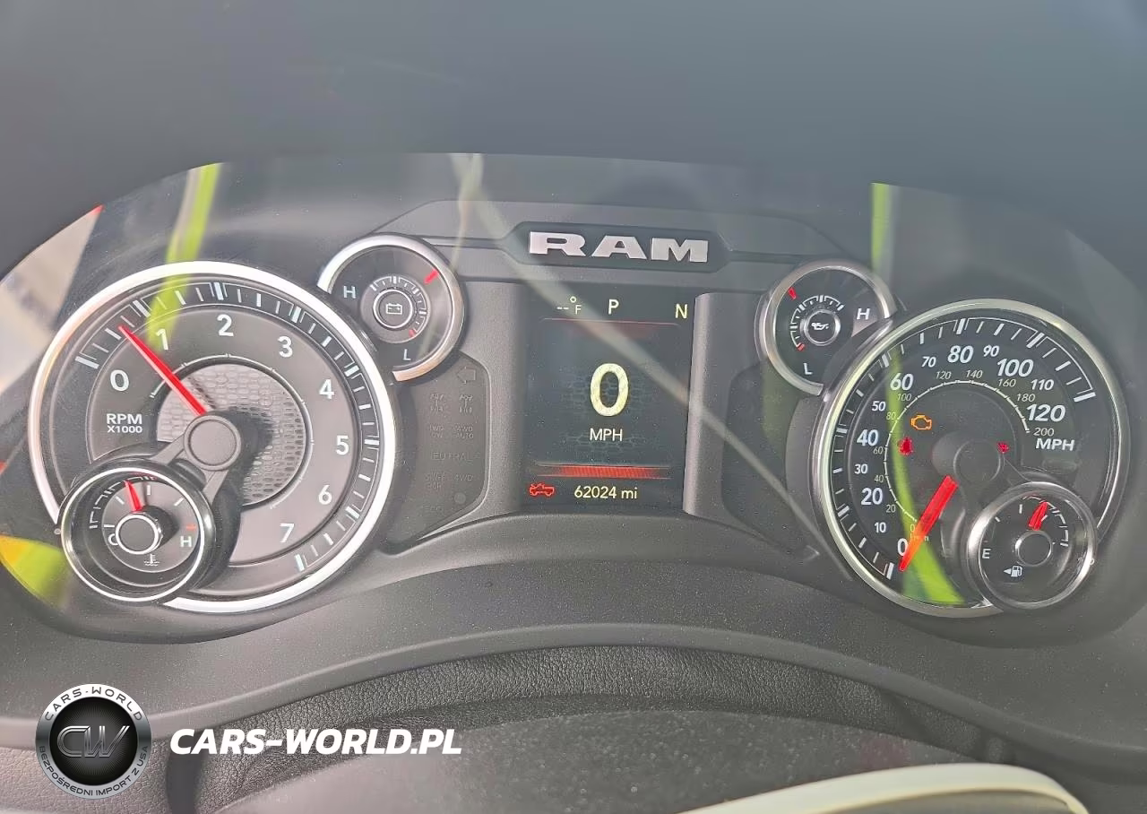 2019 Ram 2500 Big Horn VIN:3C6UR5DJ4KG644808 - 9