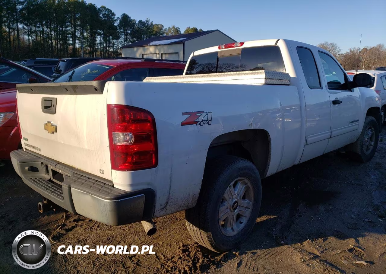 2010 Chevrolet Silverado K1500 Lt VIN:1GCSKSE37AZ119632 - 4