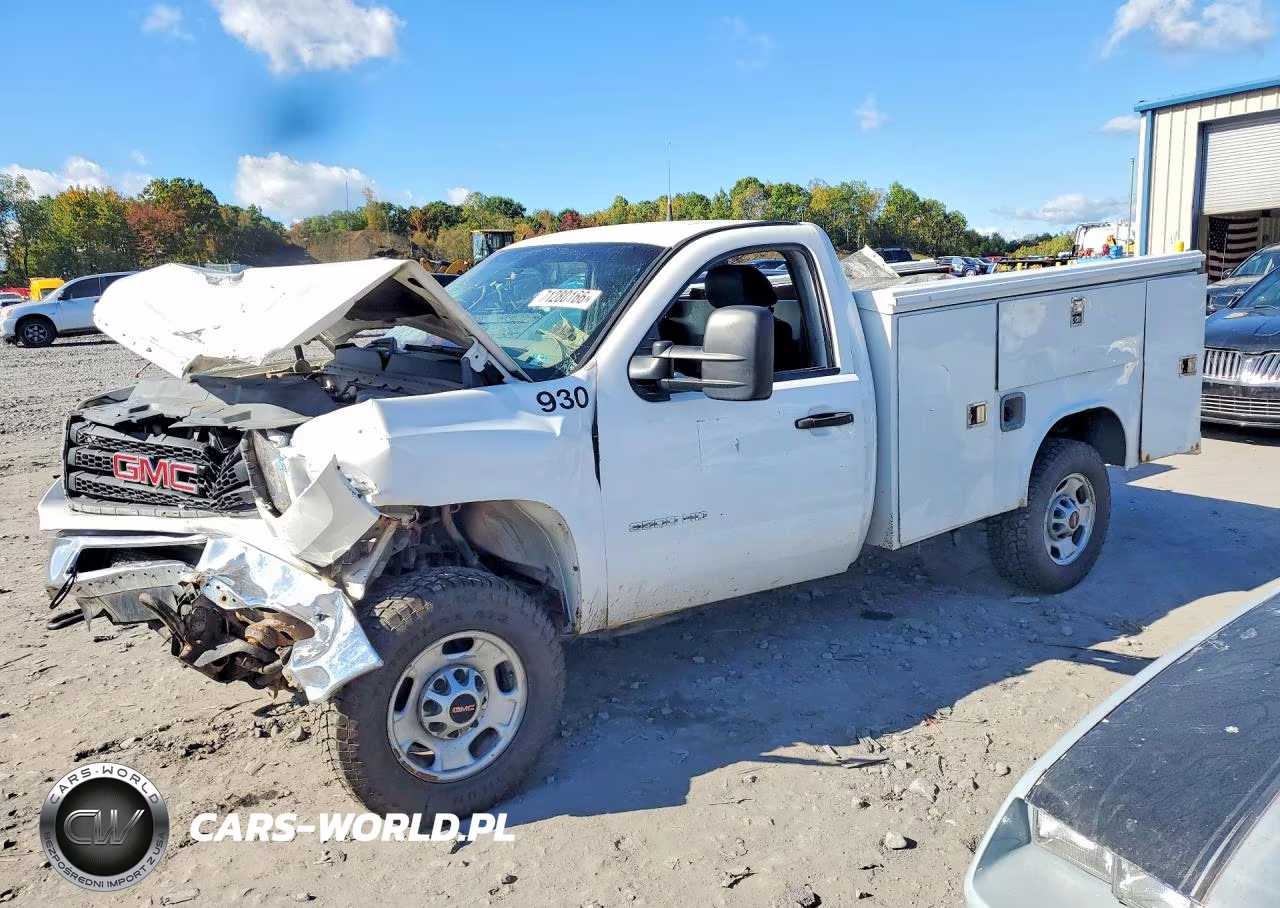 2011 GMC Sierra K3500 VIN:1GT322CGXBF204946 - 1