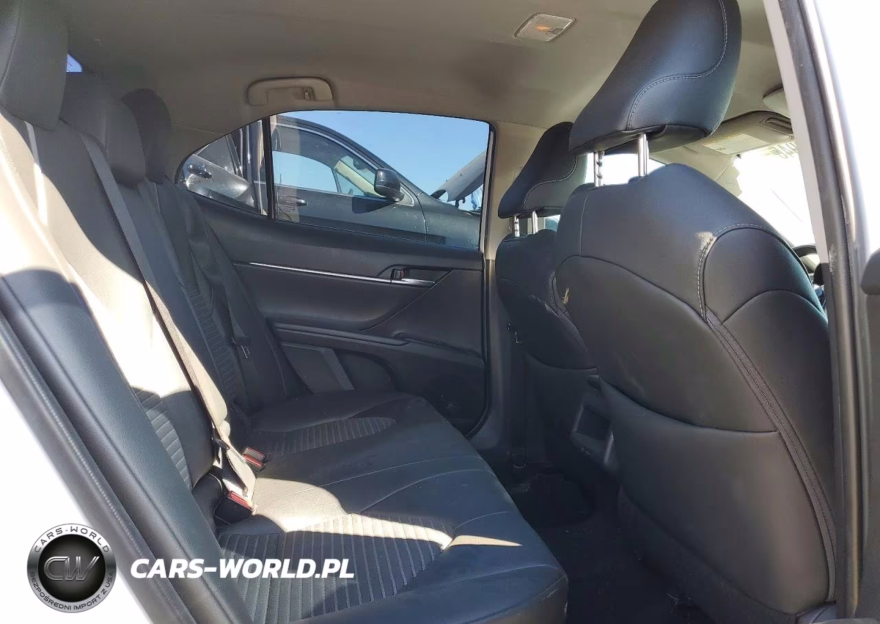 2019 Toyota Camry Se VIN:4T1B11HK6KU814758 - 10