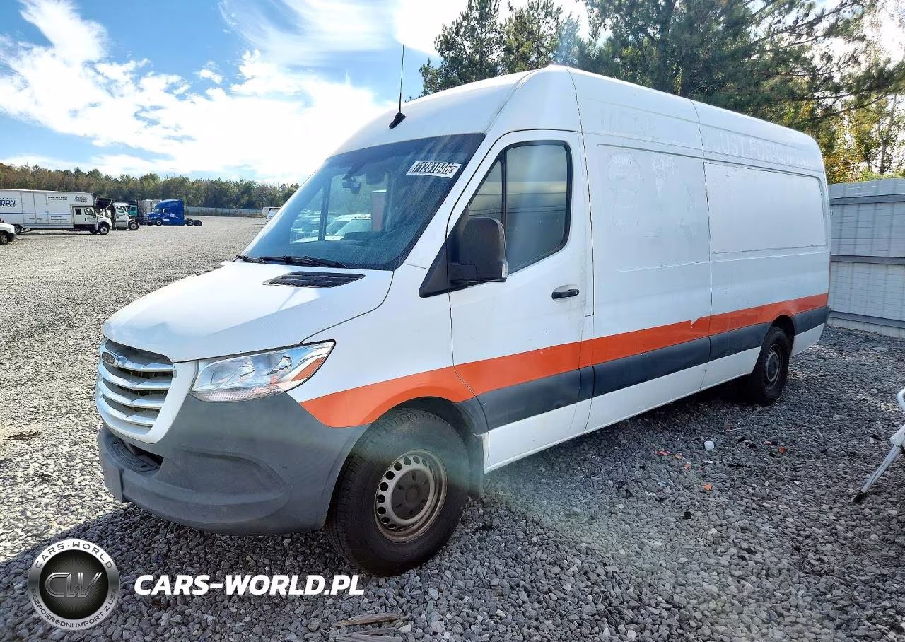 2021 Freightliner Sprinter 2500 – zdjęcie 1 z 13