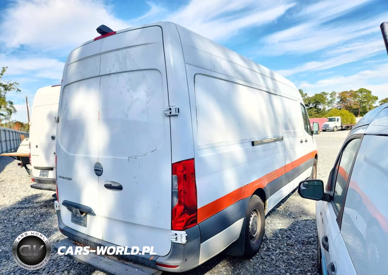 2021 Freightliner Sprinter 2500 VIN:W2Y40CHY3MT044459 - 3