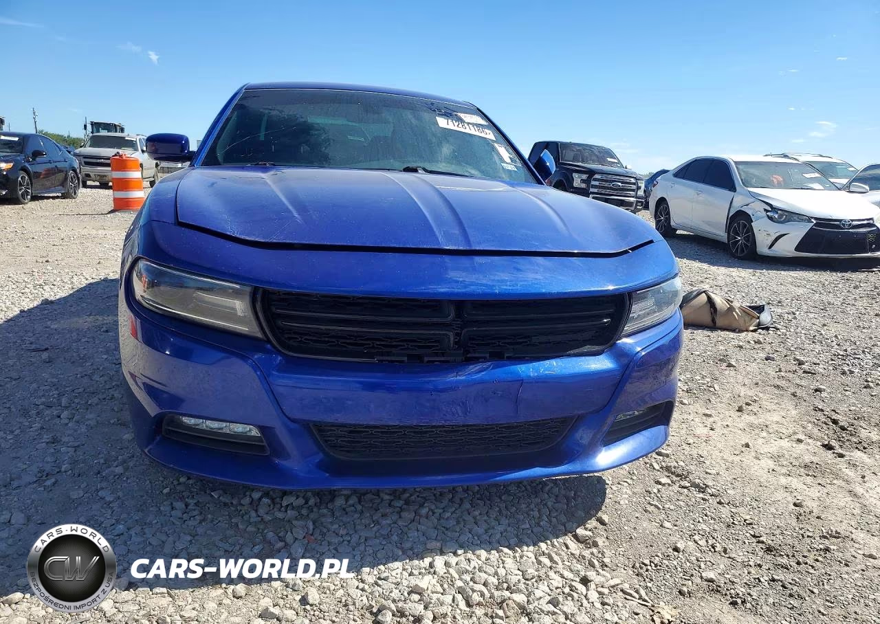 2018 Dodge Charger Sxt VIN:2C3CDXBG2JH318675 - 5