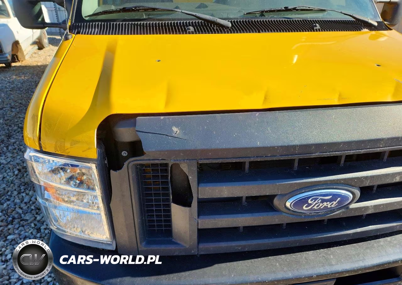 2021 Ford Econoline E350 Super Duty Cutaway Van VIN:1FDWE3FN1MDC10276 - 9