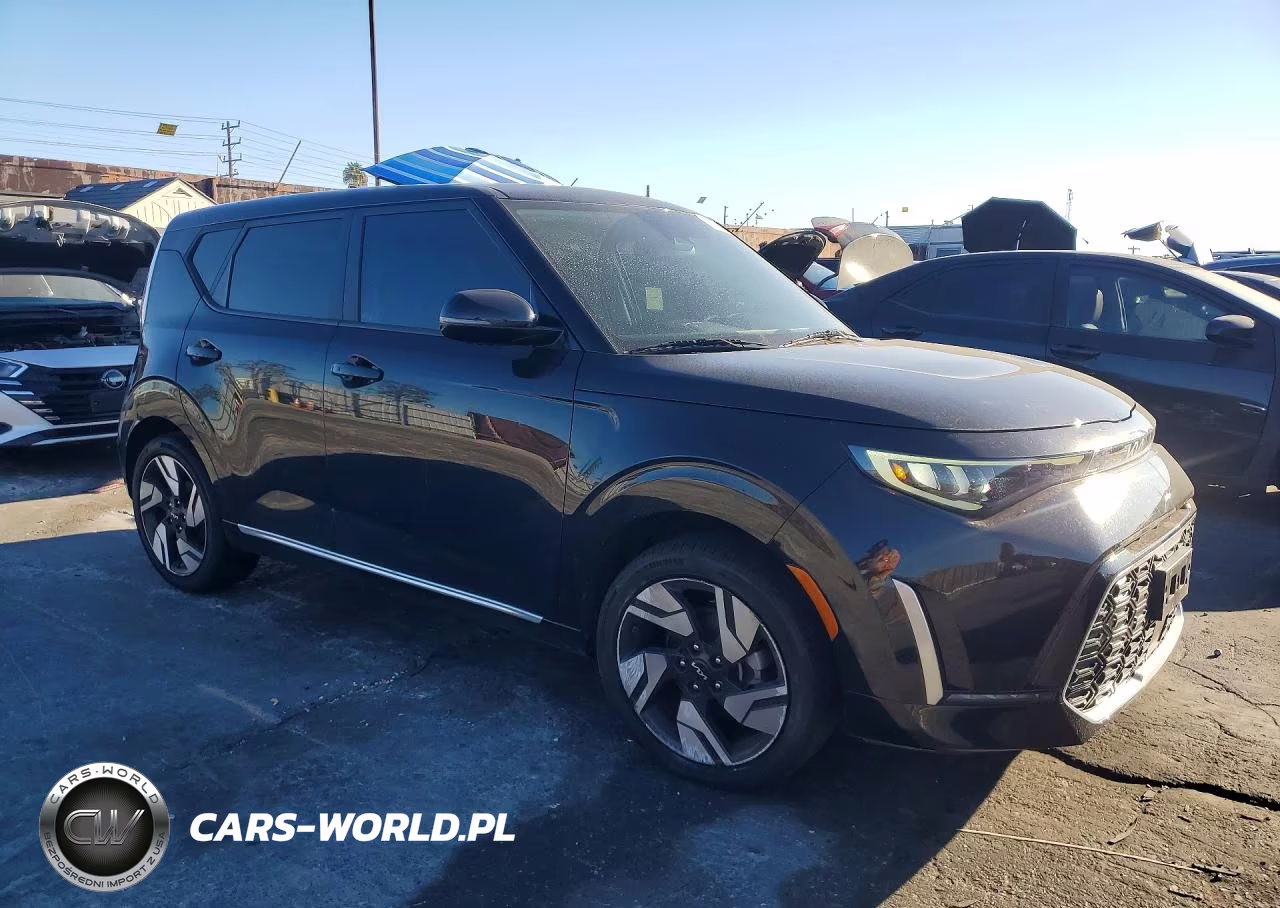 2023 Kia Soul Gt Line VIN:KNDJ53AUXP7860109 - 4