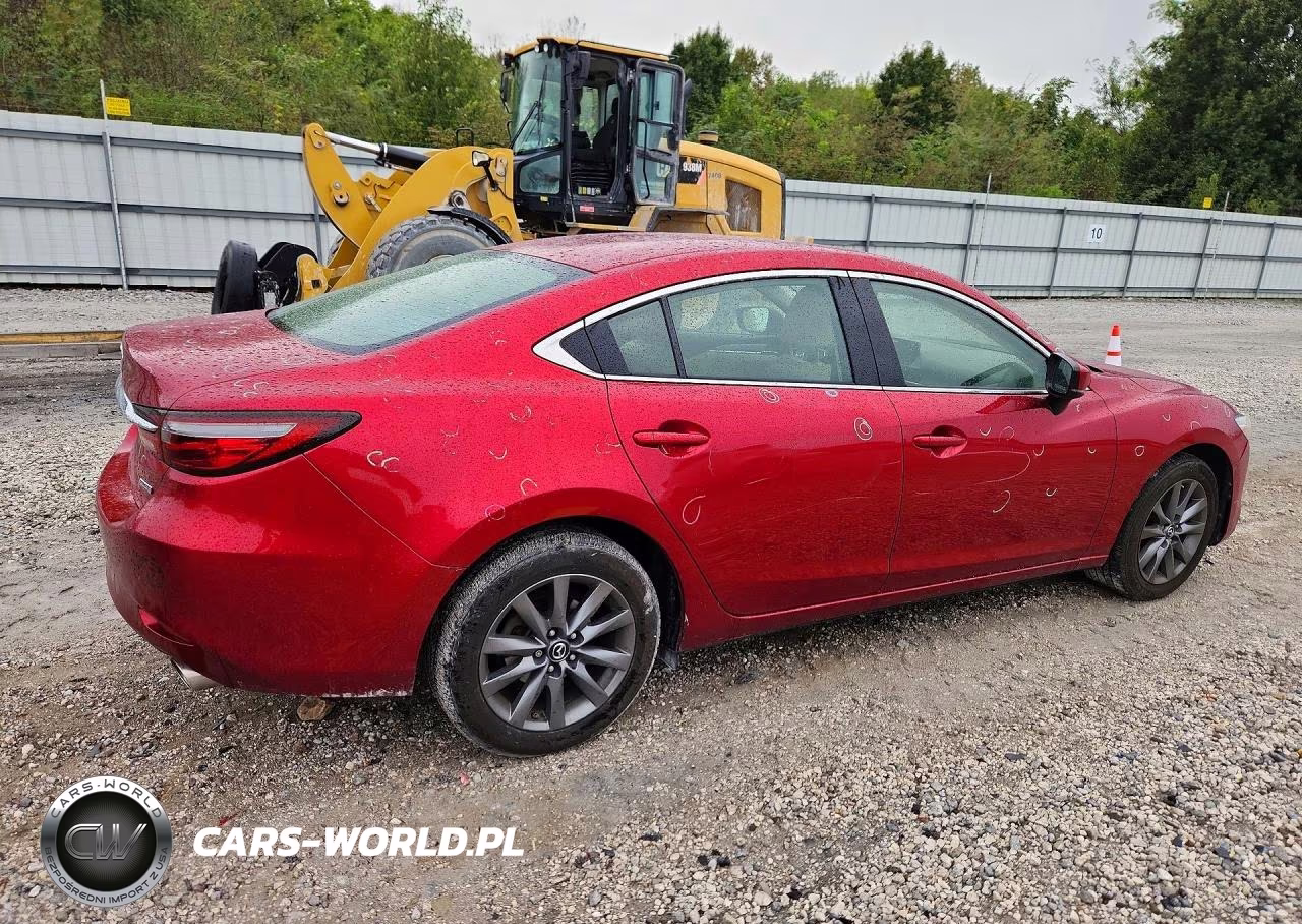 2018 Mazda 6 Sport VIN:JM1GL1UM7J1332151 - 3