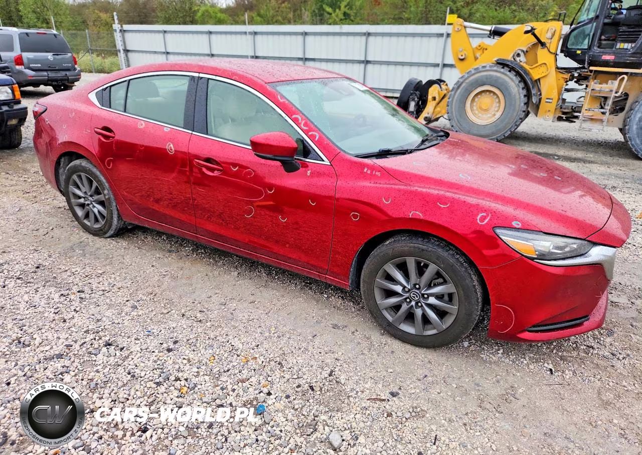 2018 Mazda 6 Sport VIN:JM1GL1UM7J1332151 - 4