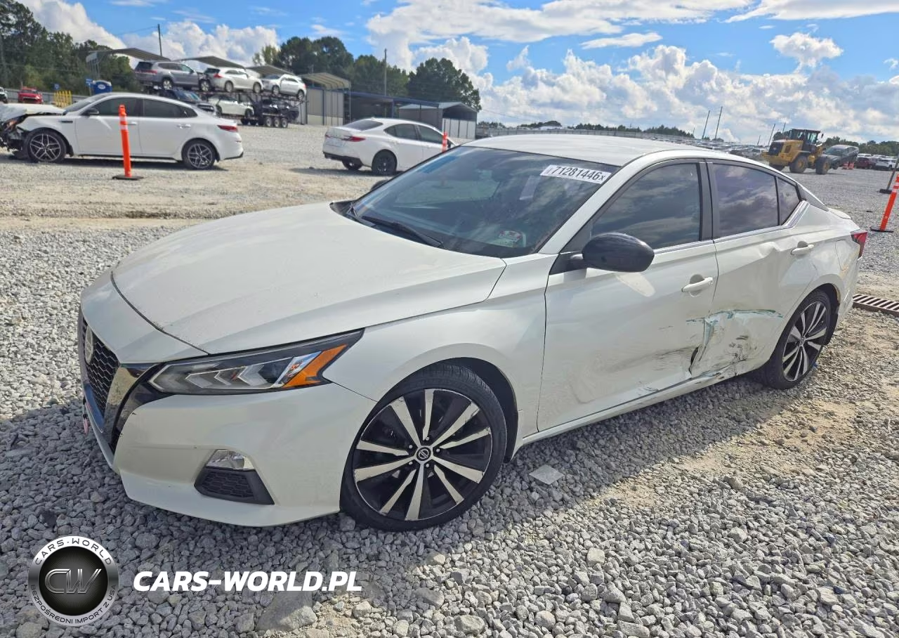 2020 Nissan Altima Sr – zdjęcie 1 z 11
