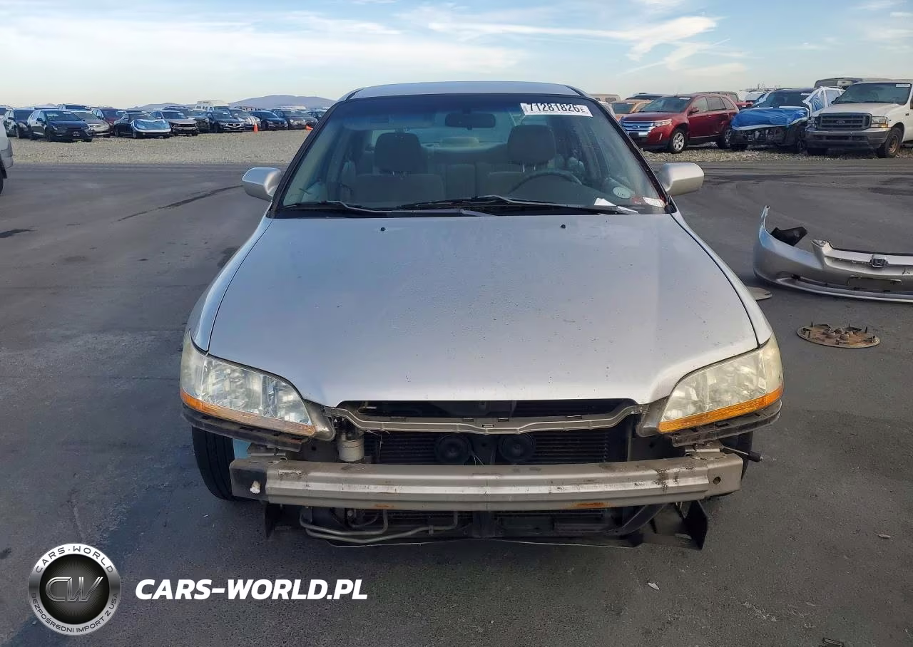 1998 Honda Accord Lx VIN:1HGCG1645WA074849 - 5