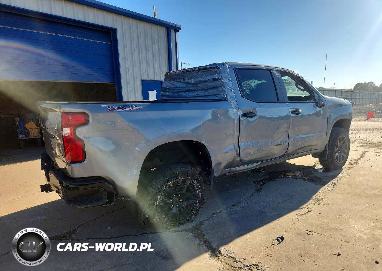 2026 Chevrolet Silverado K1500 Lt Trail Boss VIN:3GCUKFED0TG232639 - 3