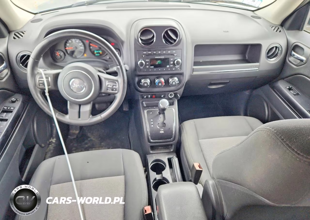 JEEP PATRIOT VIN:1C4NJRFB6CD541860 - 8