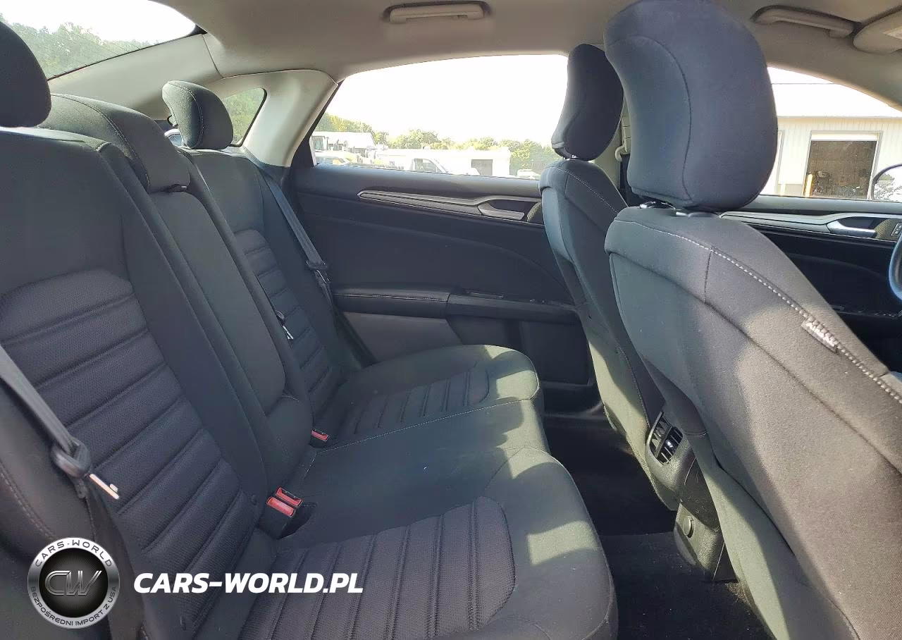 2017 Ford Fusion Se VIN:3FA6P0HD1HR129265 - 10