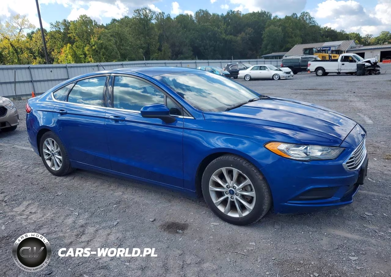 2017 Ford Fusion Se VIN:3FA6P0HD1HR129265 - 4