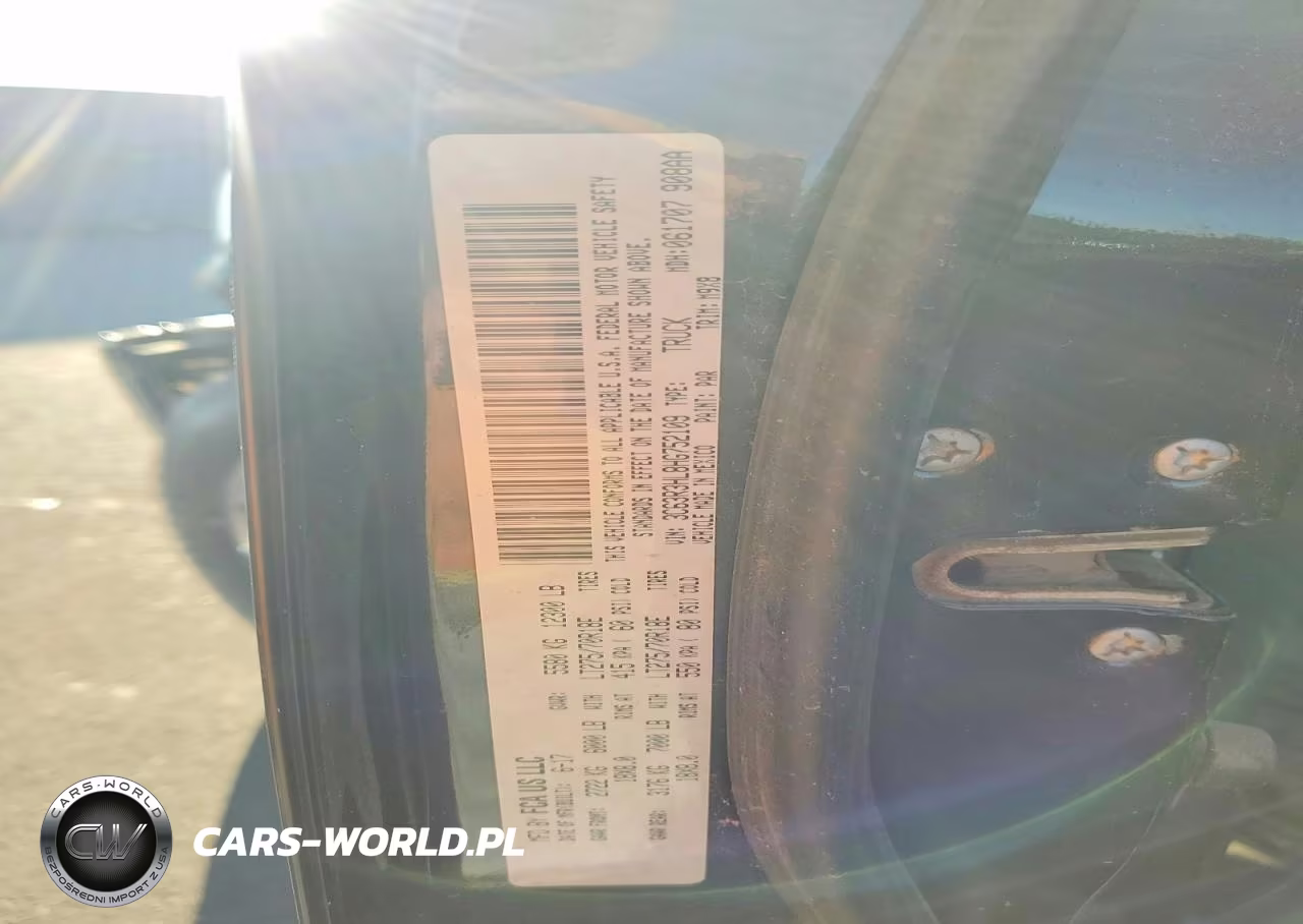 2017 Ram 3500 Slt VIN:3C63R3HL8HG752109 - 12