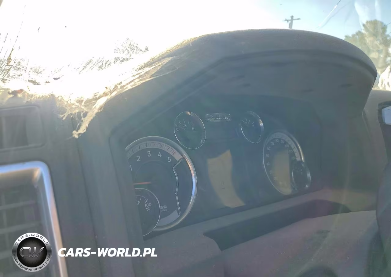 2017 Ram 3500 Slt VIN:3C63R3HL8HG752109 - 9