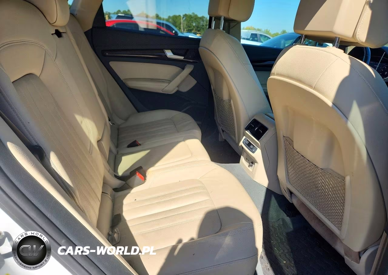2019 Audi Q5 Premium Plus VIN:WA1BNAFYXK2053075 - 11