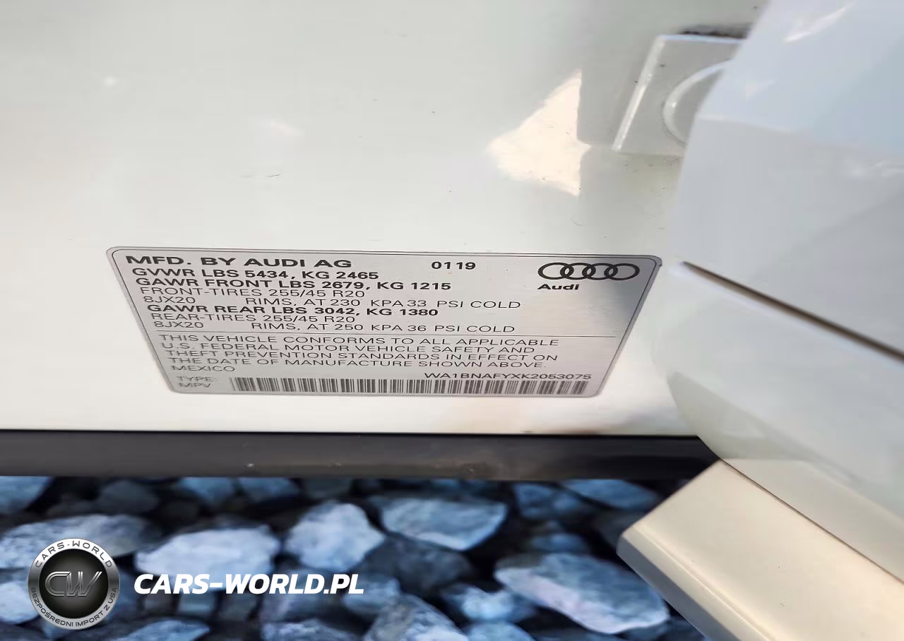 2019 Audi Q5 Premium Plus VIN:WA1BNAFYXK2053075 - 14