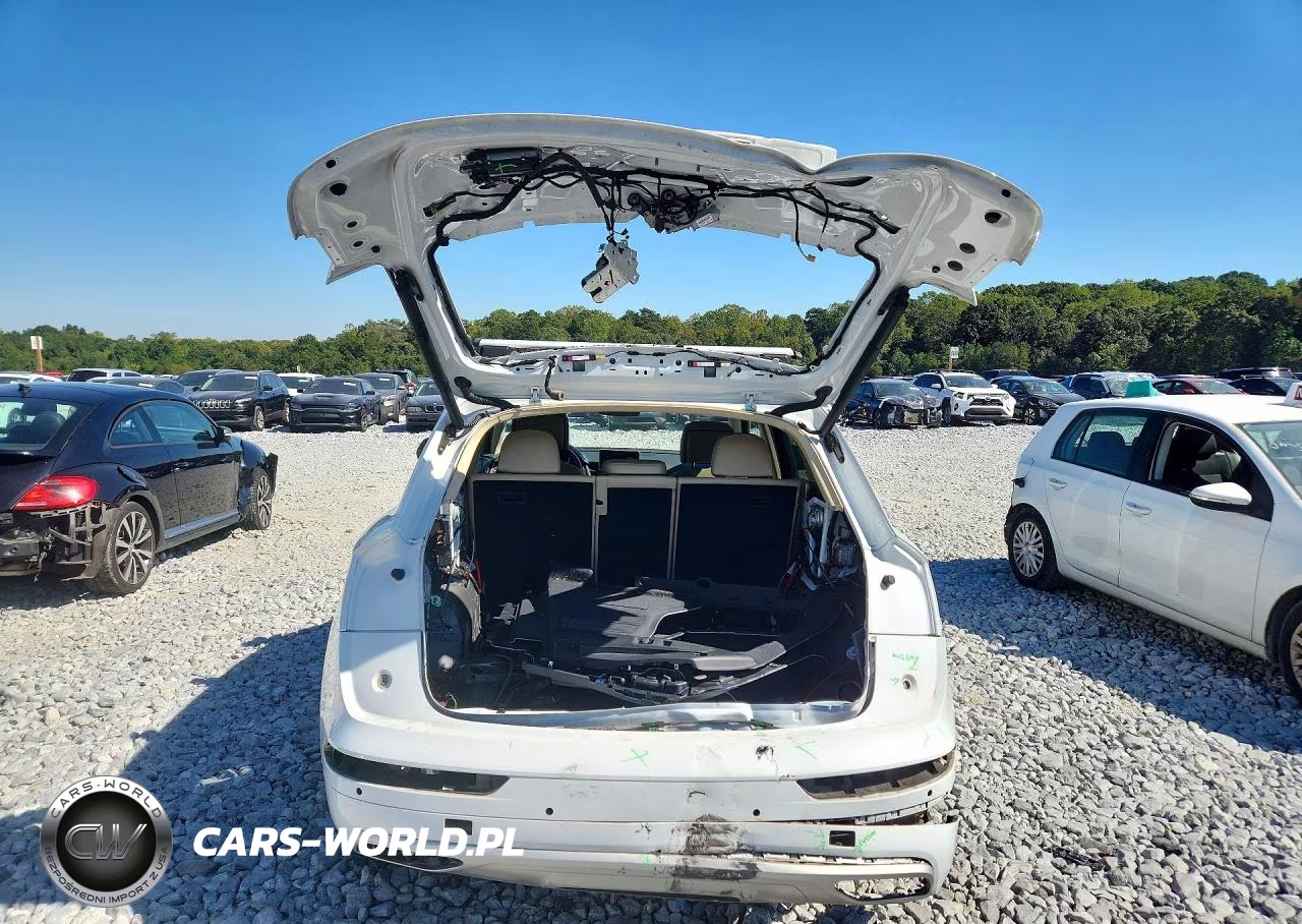2019 Audi Q5 Premium Plus VIN:WA1BNAFYXK2053075 - 6