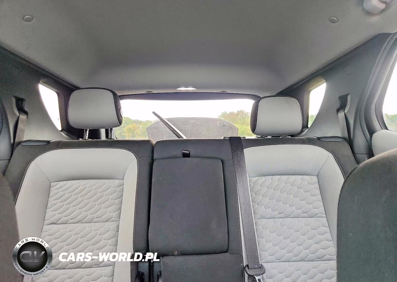 2018 Chevrolet Equinox Lt VIN:2GNAXSEV8J6185415 - 10