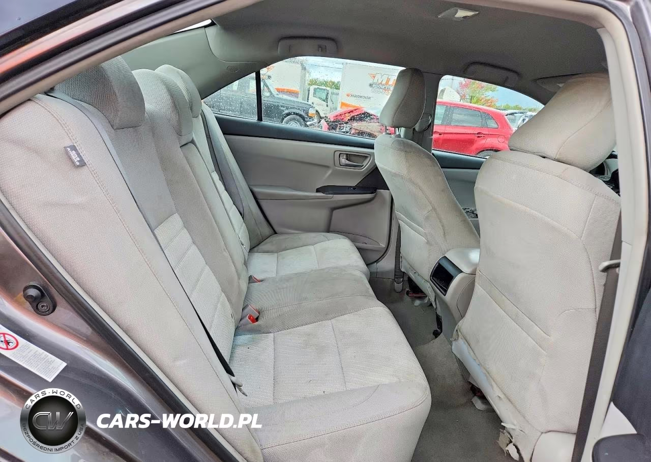 2016 Toyota Camry Le VIN:4T4BF1FK3GR523314 - 10