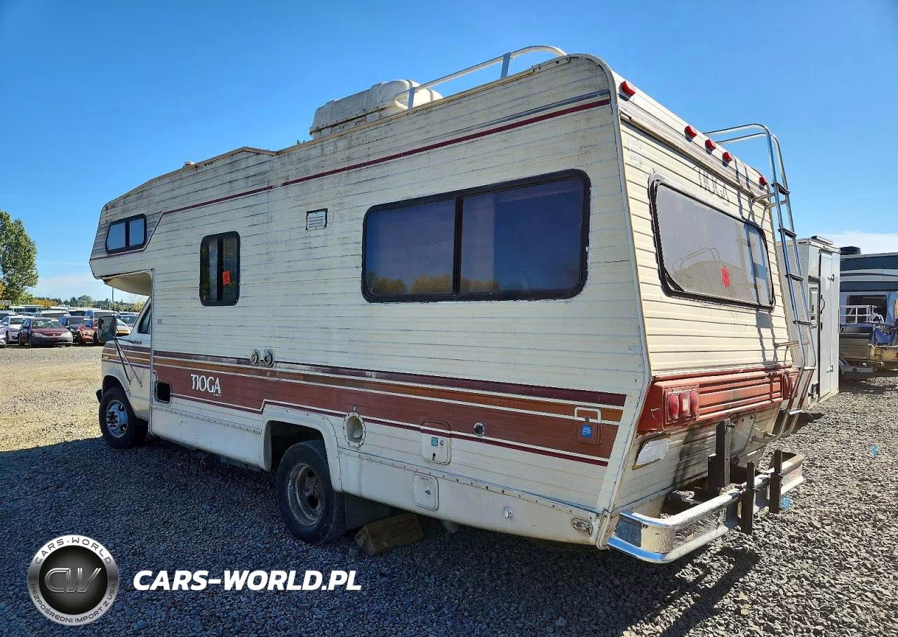 1982 Ford Tioga VIN:1FDKE30L6CHB42344 - 3