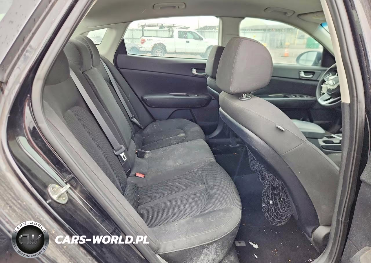 2020 Kia Optima Lx VIN:5XXGT4L39LG386844 - 10