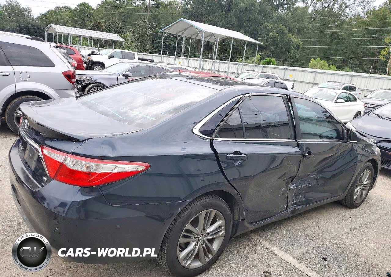 2015 Toyota Camry Se VIN:4T1BF1FKXFU087599 - 3