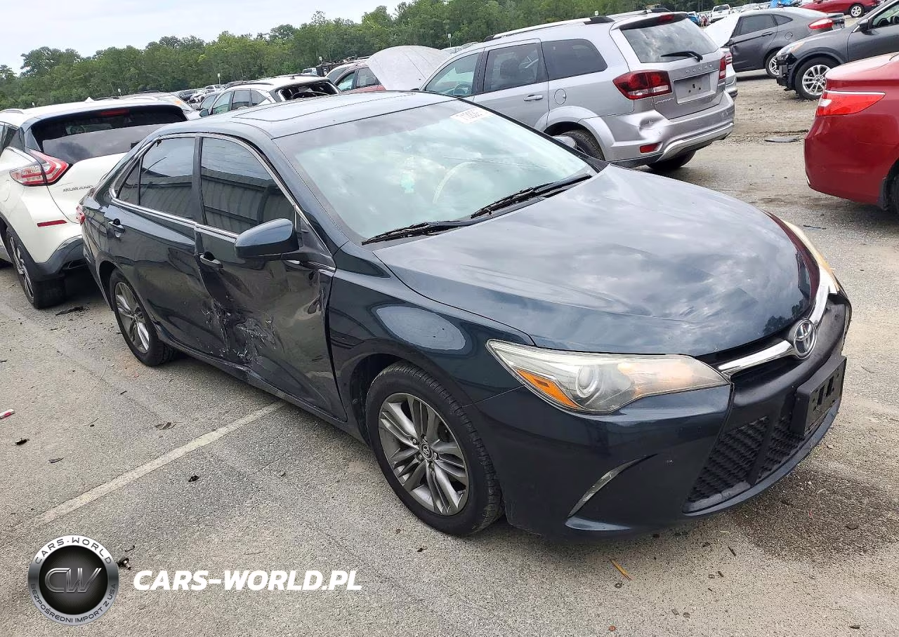 2015 Toyota Camry Se VIN:4T1BF1FKXFU087599 - 4