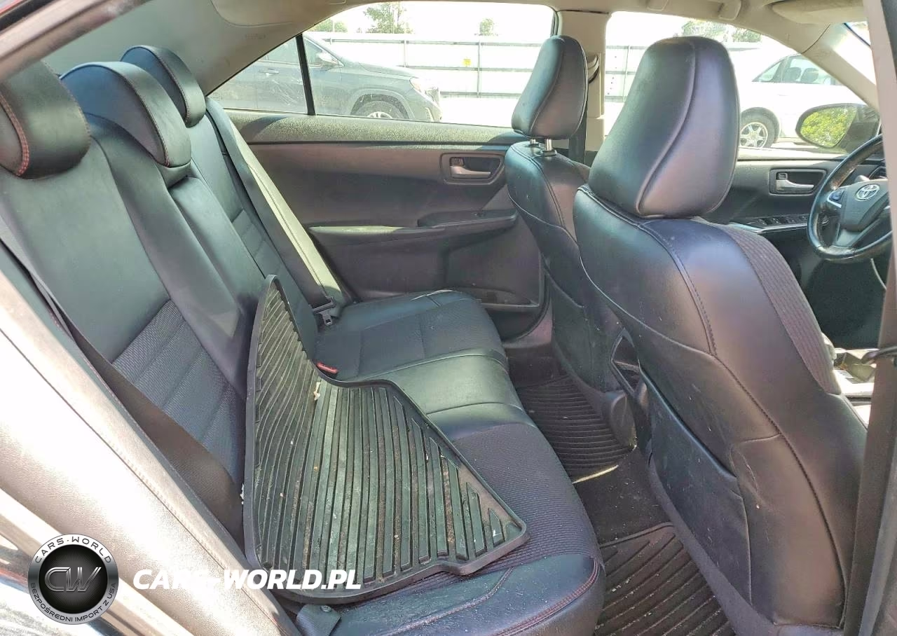 2016 Toyota Camry Le VIN:4T1BF1FK3GU265709 - 10