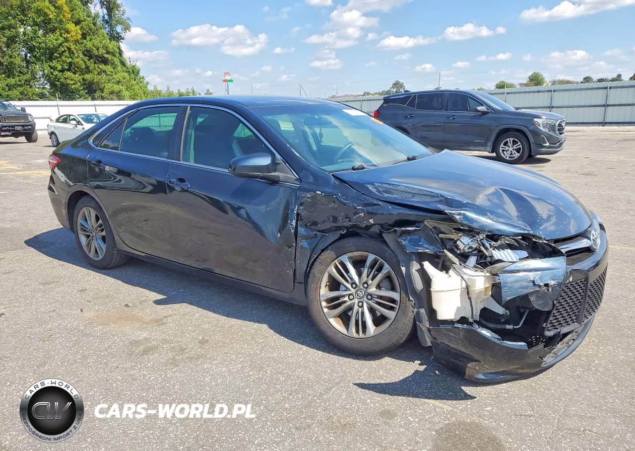 2016 Toyota Camry Le VIN:4T1BF1FK3GU265709 - 4