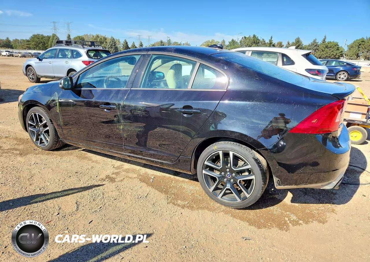 2017 Volvo S60 VIN:YV126MFLXH2427681 - 2
