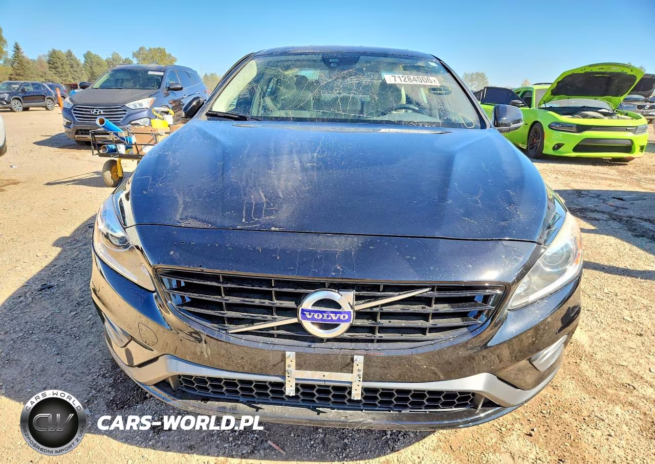 2017 Volvo S60 VIN:YV126MFLXH2427681 - 5