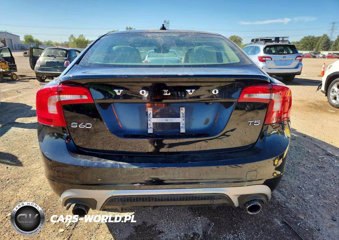 2017 Volvo S60 VIN:YV126MFLXH2427681 - 6