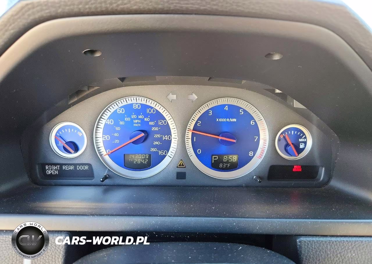 2013 Volvo Xc90 R Design VIN:YV4952CF9D1669921 - 9
