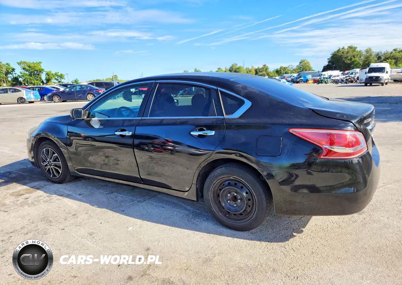 2014 Nissan Altima 2.5 S VIN:1N4AL3AP5EN376945 - 2