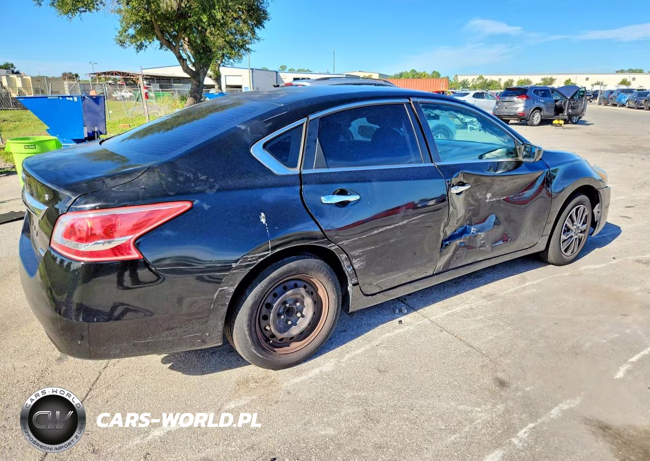 2014 Nissan Altima 2.5 S VIN:1N4AL3AP5EN376945 - 3