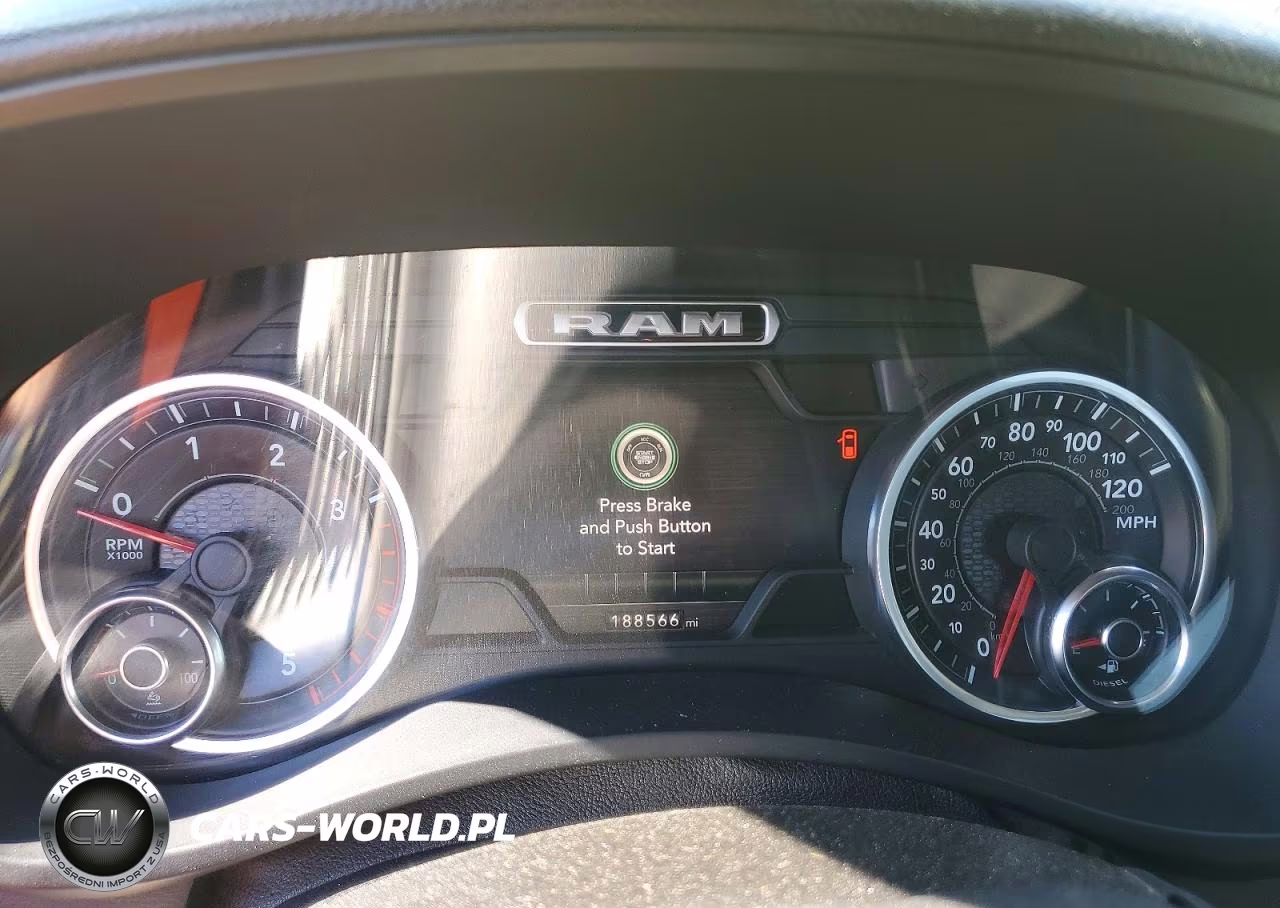 2019 Ram 5500 VIN:3C7WRMDL2KG645729 - 9