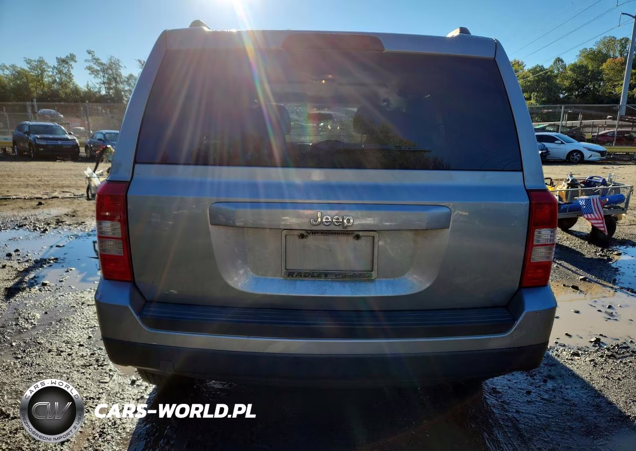 2015 Jeep Patriot Sport VIN:1C4NJPBA6FD284320 - 6