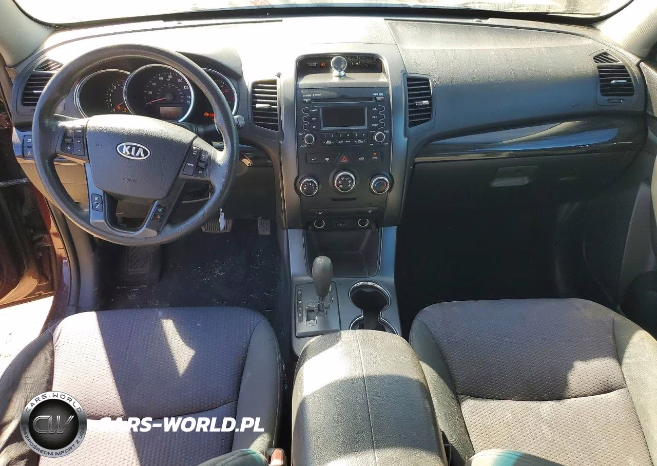 2011 Kia Sorento Lx VIN:5XYKTDA16BG039378 - 8