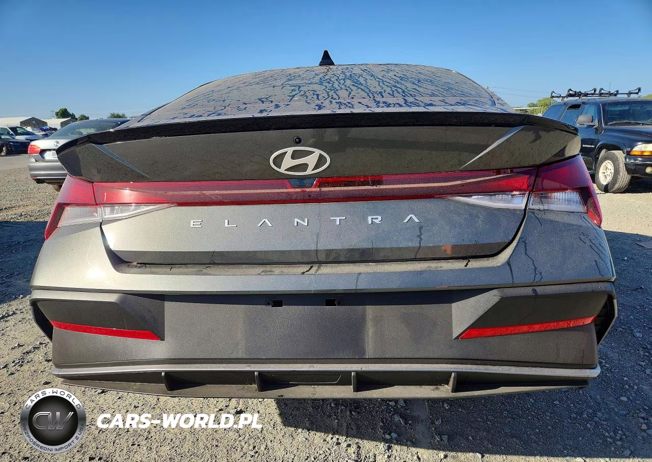 2026 Hyundai Elantra Sel Sport VIN:KMHLM4DG5TU195005 - 6