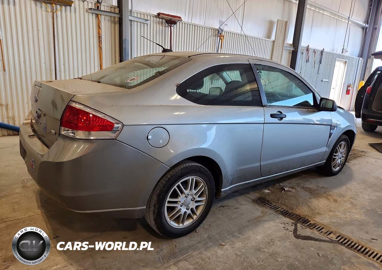 2008 Ford Focus Se VIN:1FAHP33N48W233434 - 3