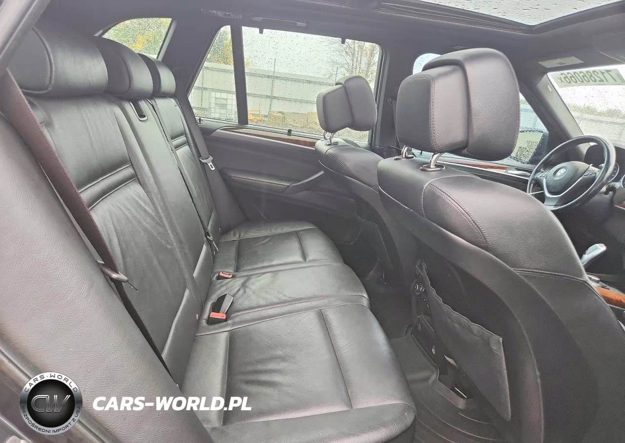 2013 BMW X5 xDrive35I VIN:5UXZV4C58D0B00510 - 11