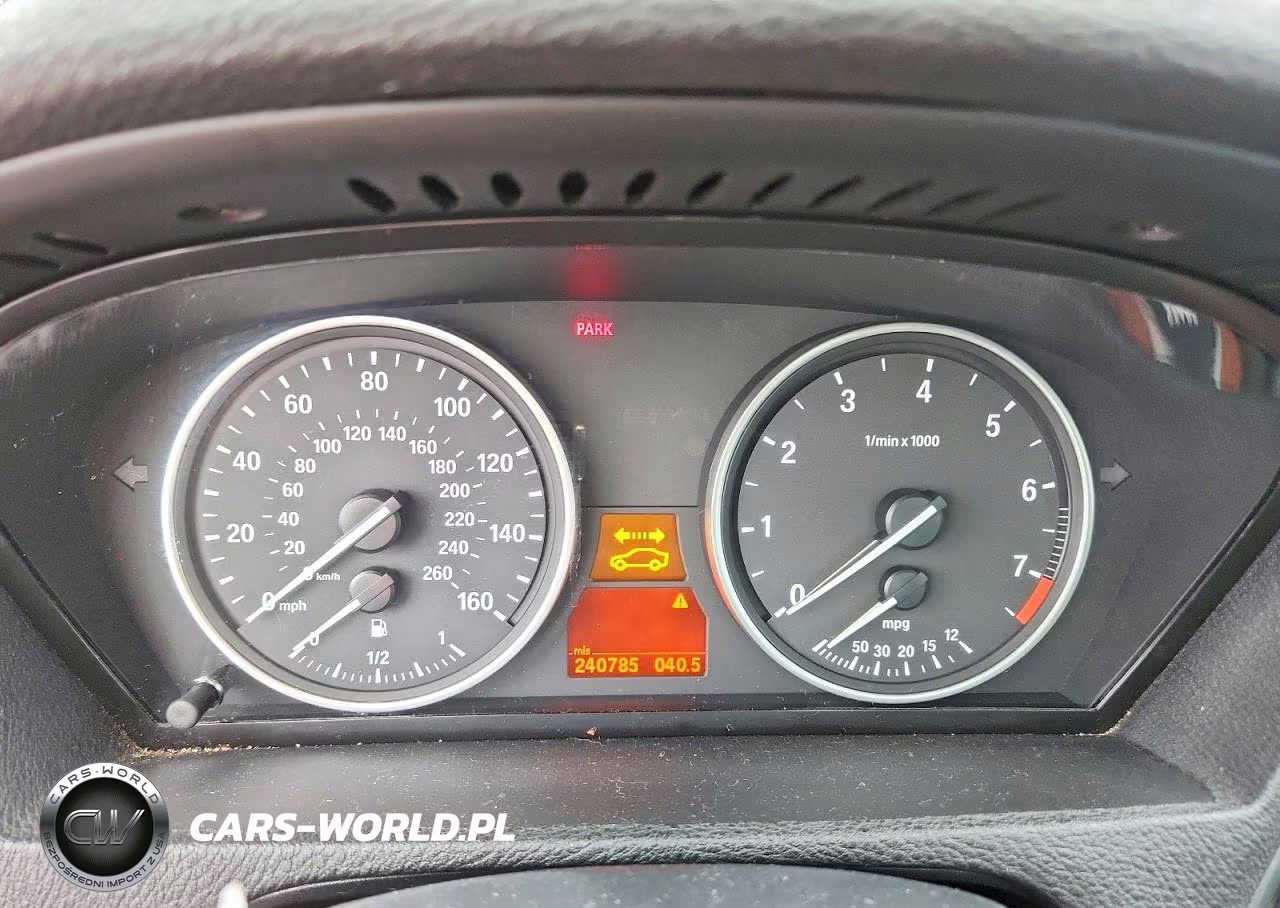 2013 BMW X5 xDrive35I VIN:5UXZV4C58D0B00510 - 9